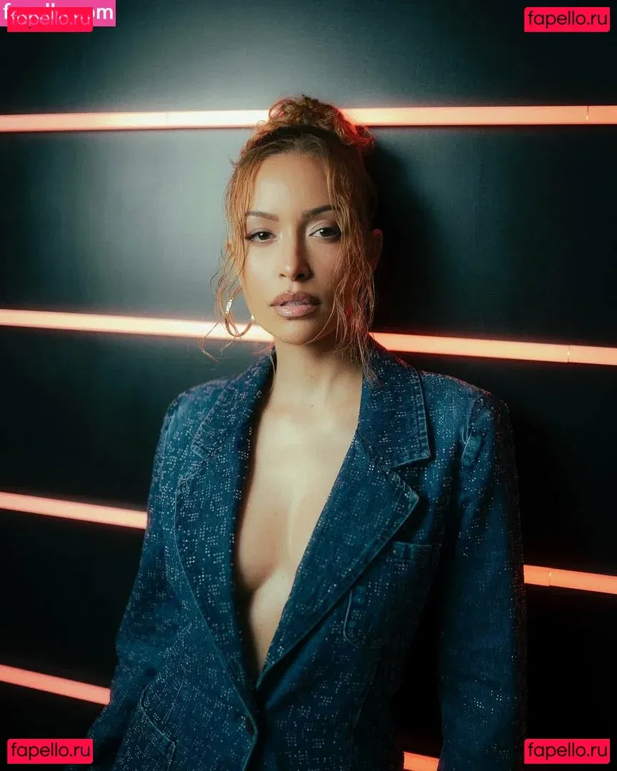 Christian Serratos Onlyfans Photo Gallery 