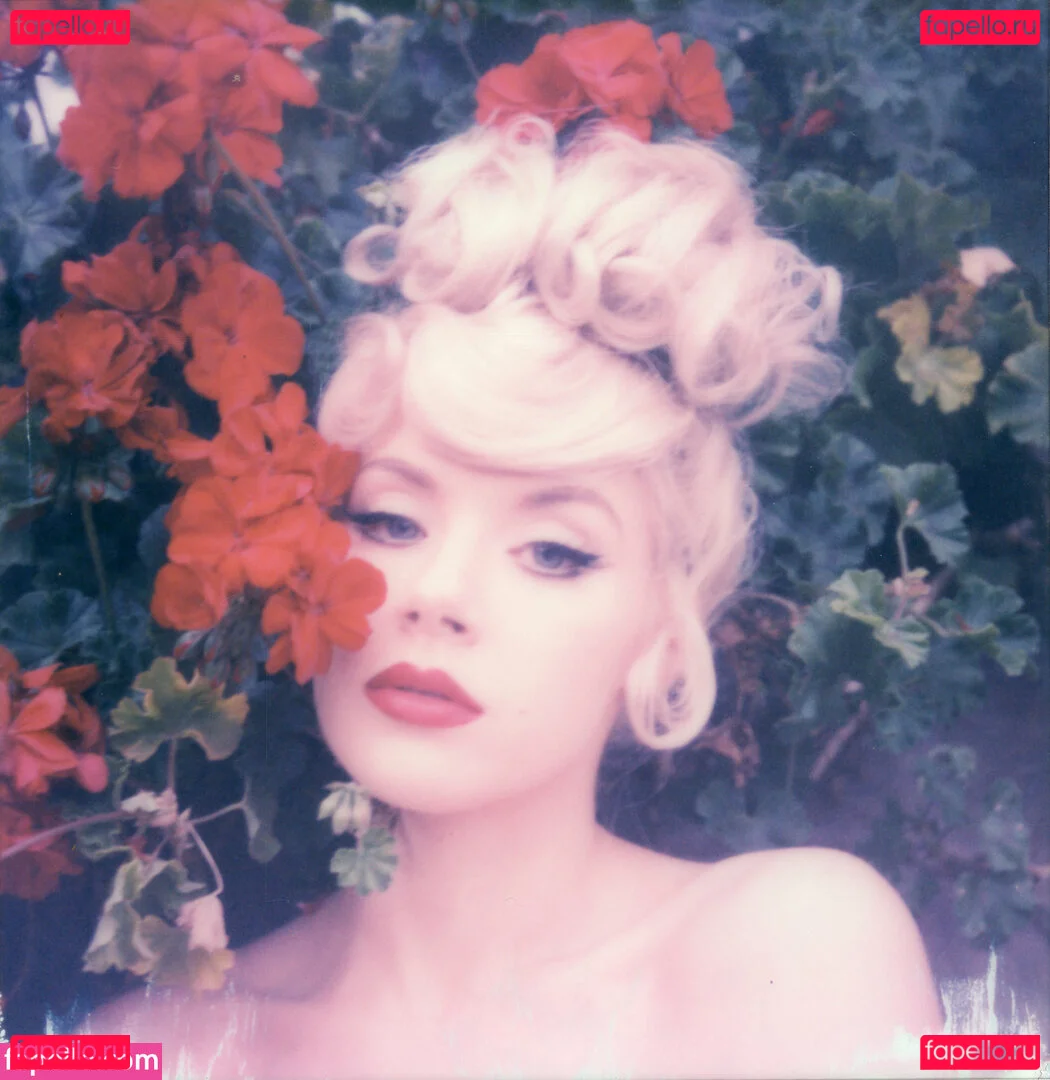 officiallymosh Onlyfans Photo Gallery 