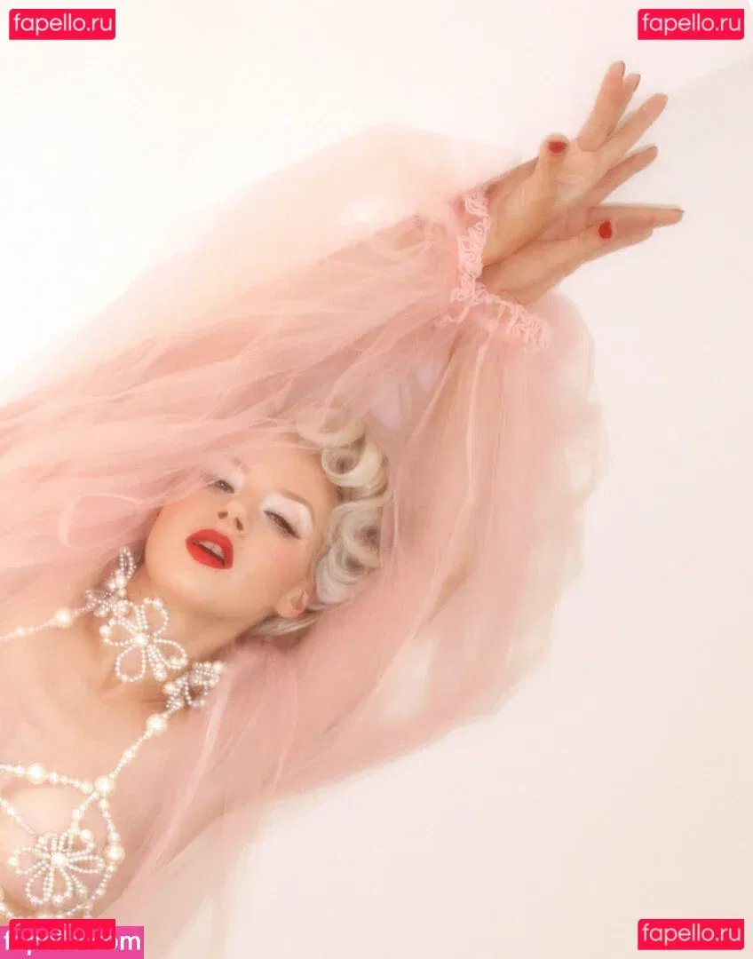 officiallymosh Onlyfans Photo Gallery 