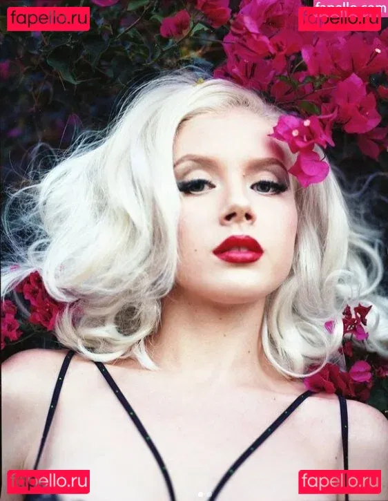 officiallymosh Onlyfans Photo Gallery 