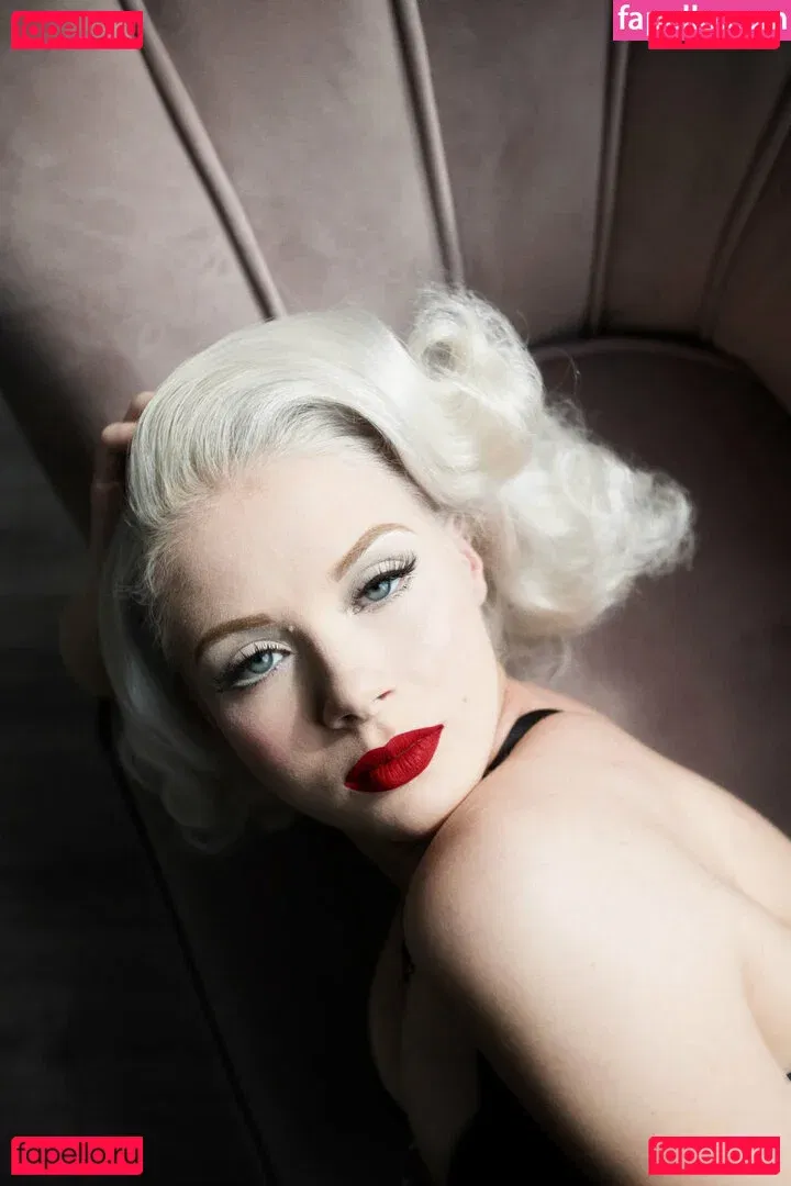 officiallymosh Onlyfans Photo Gallery 