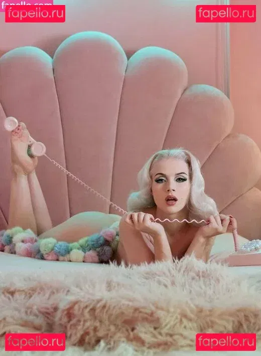 officiallymosh Onlyfans Photo Gallery 