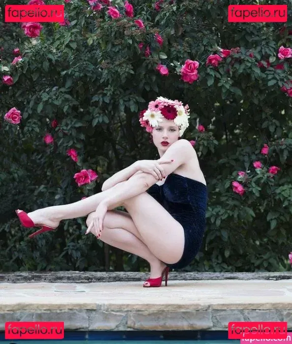 officiallymosh Onlyfans Photo Gallery 