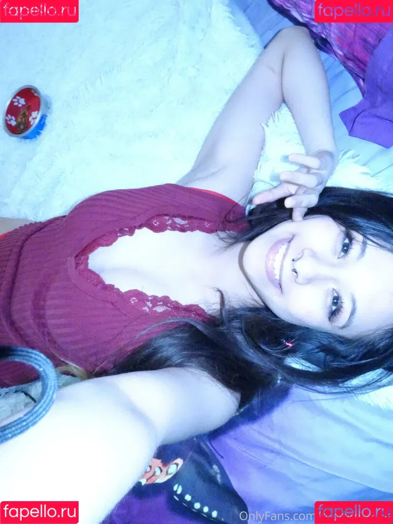 mommymelz Onlyfans Photo Gallery 
