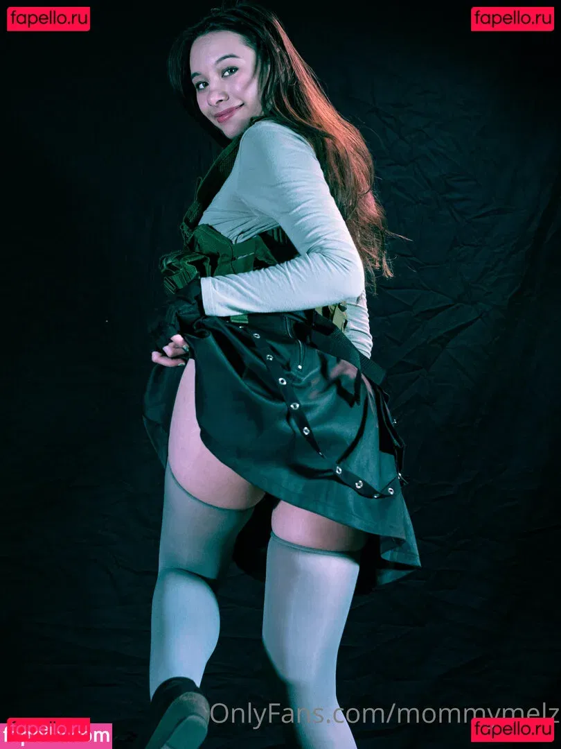 mommymelz Onlyfans Photo Gallery 