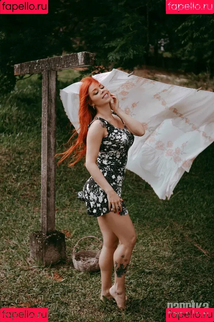 Rossane Bom Onlyfans Photo Gallery 