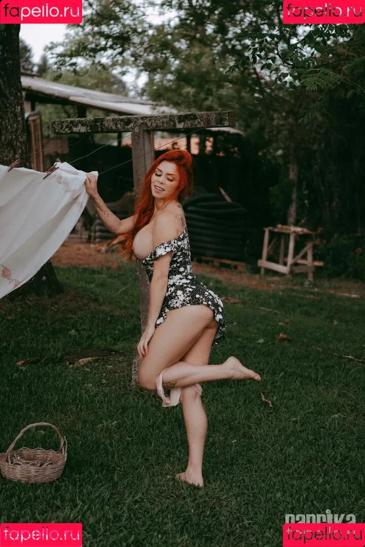Rossane Bom Onlyfans Photo Gallery 