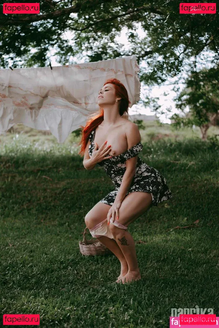 Rossane Bom Onlyfans Photo Gallery 