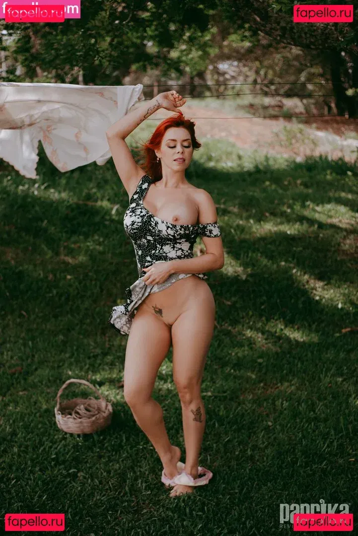 Rossane Bom Onlyfans Photo Gallery 