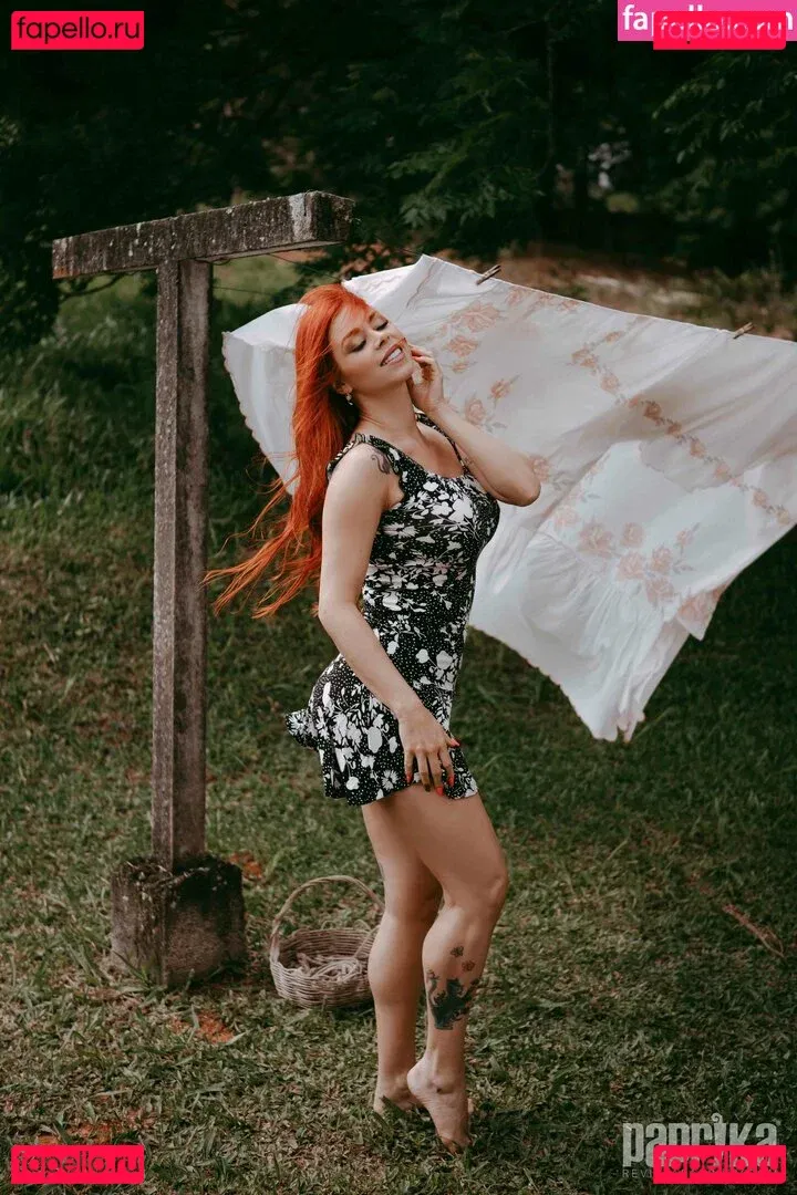 Rossane Bom Onlyfans Photo Gallery 