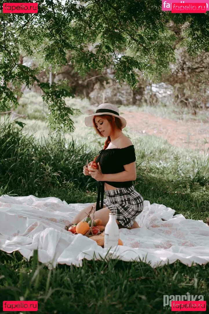 Rossane Bom Onlyfans Photo Gallery 