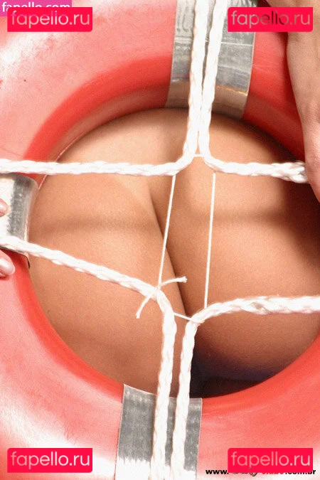 Rossane Bom Onlyfans Photo Gallery 