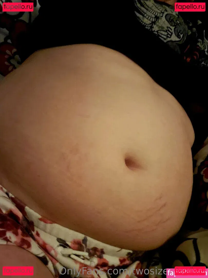 twosizes2small Onlyfans Photo Gallery 