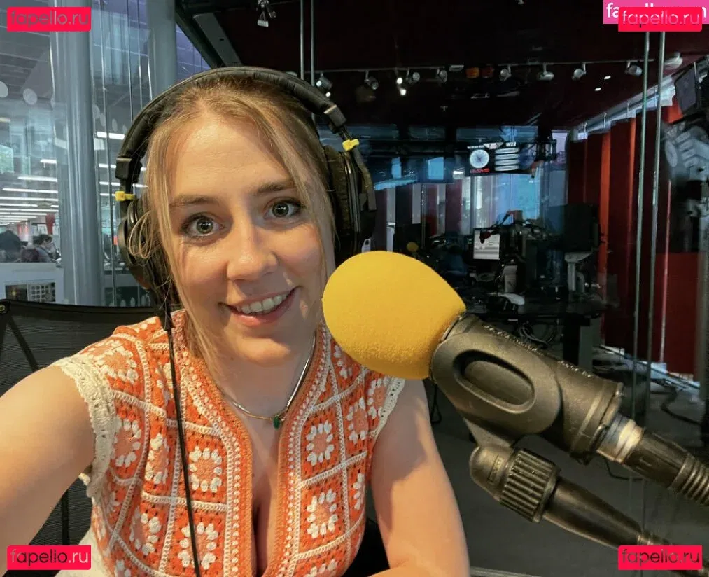 Marianna Spring Onlyfans Photo Gallery 