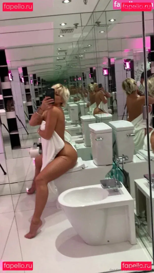 Kerri Waters Onlyfans Photo Gallery 