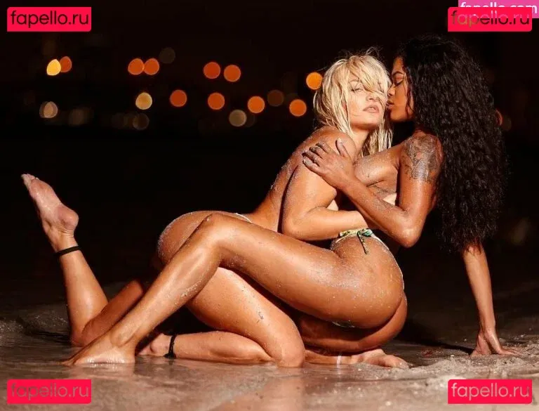 Kerri Waters Onlyfans Photo Gallery 