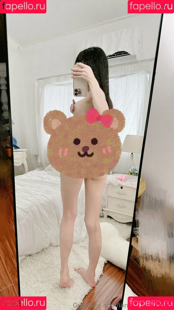 iamdorasnowfree Onlyfans Photo Gallery 