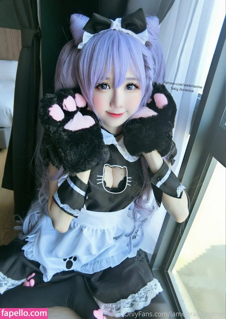 iamdorasnowfree Onlyfans Photo Gallery 