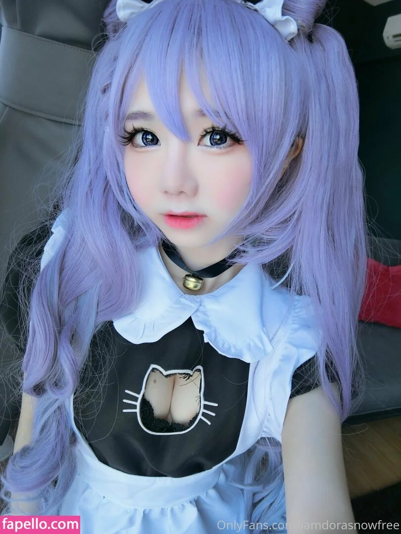 iamdorasnowfree Onlyfans Photo Gallery 