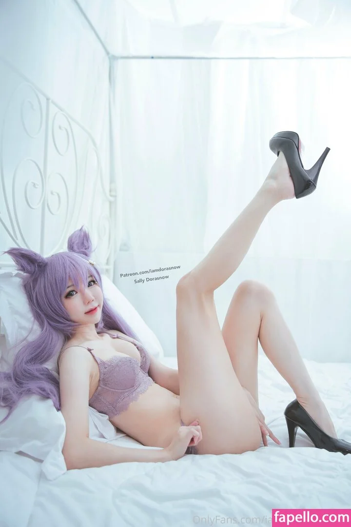 iamdorasnowfree Onlyfans Photo Gallery 