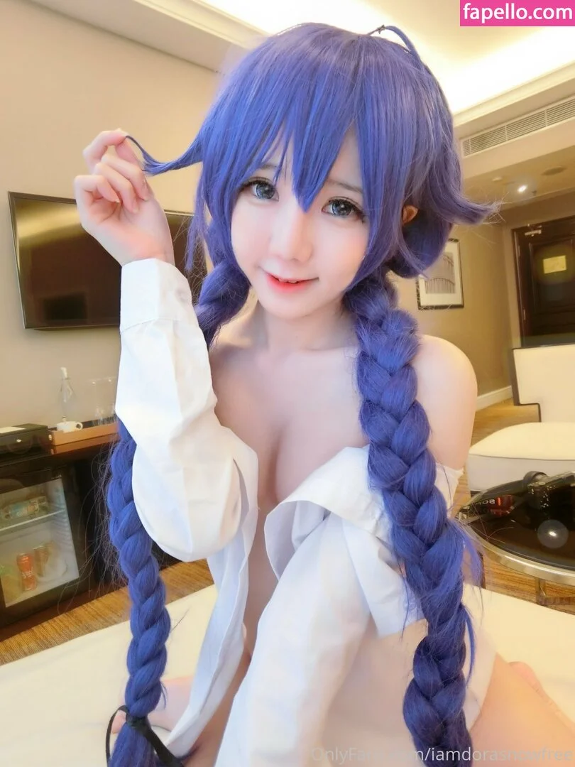 iamdorasnowfree Onlyfans Photo Gallery 