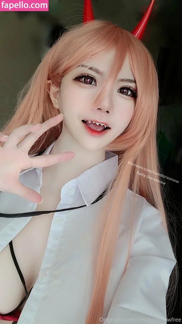 iamdorasnowfree Onlyfans Photo Gallery 