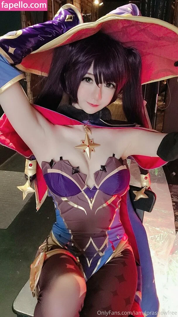 iamdorasnowfree Onlyfans Photo Gallery 