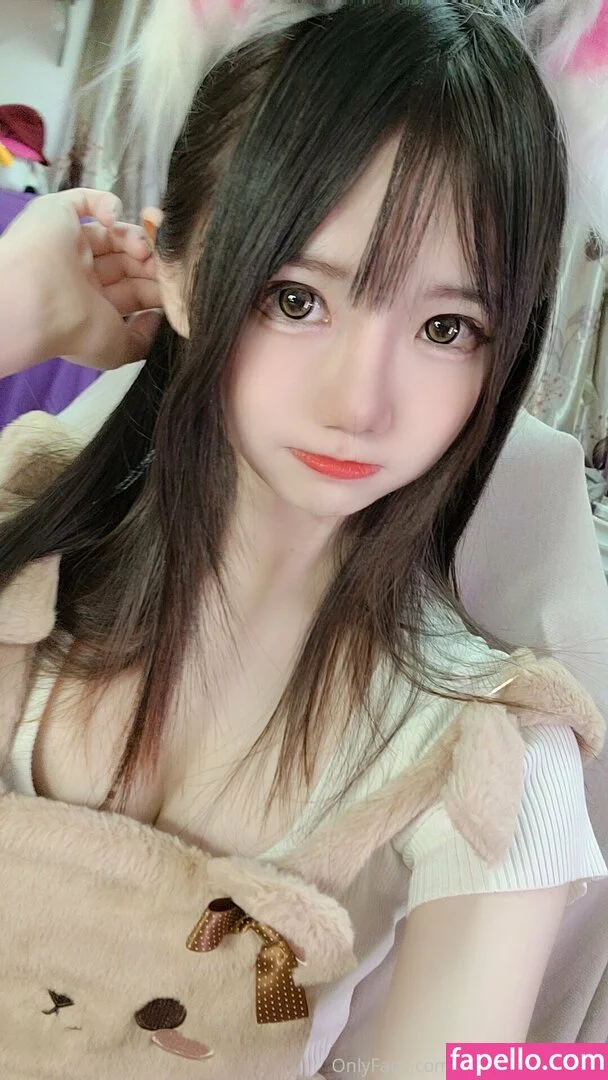 iamdorasnowfree Onlyfans Photo Gallery 