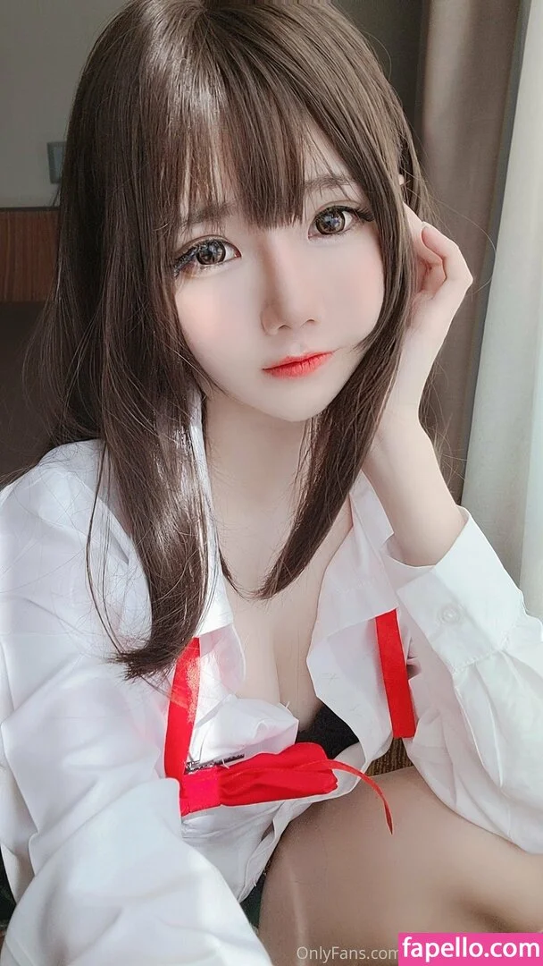 iamdorasnowfree Onlyfans Photo Gallery 