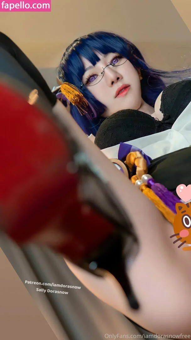 iamdorasnowfree Onlyfans Photo Gallery 