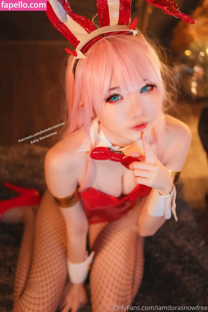 iamdorasnowfree Onlyfans Photo Gallery 