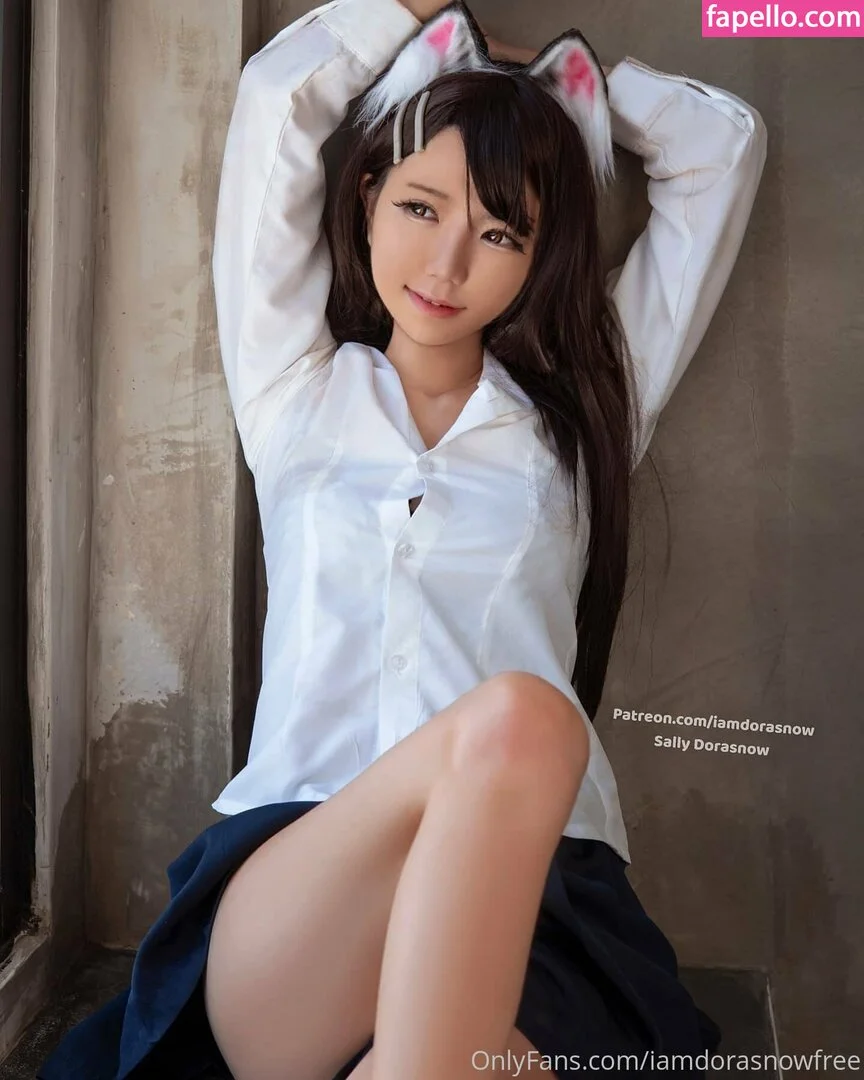 iamdorasnowfree Onlyfans Photo Gallery 