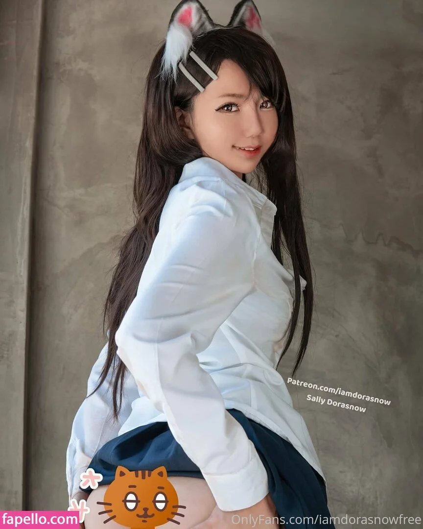 iamdorasnowfree Onlyfans Photo Gallery 