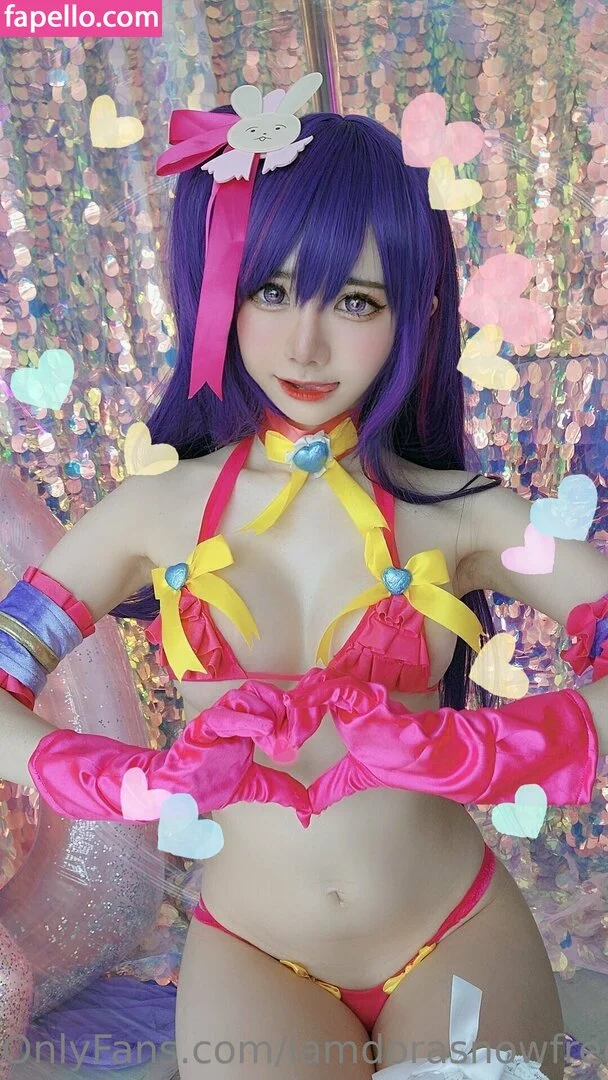 iamdorasnowfree Onlyfans Photo Gallery 