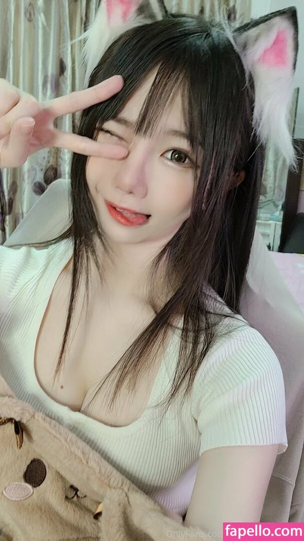 iamdorasnowfree Onlyfans Photo Gallery 