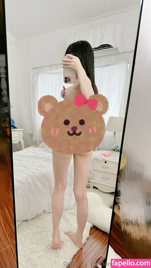 iamdorasnowfree Onlyfans Photo Gallery 