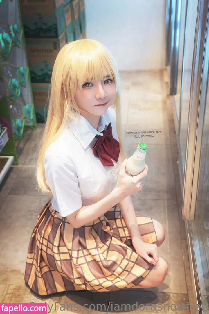 iamdorasnowfree Onlyfans Photo Gallery 