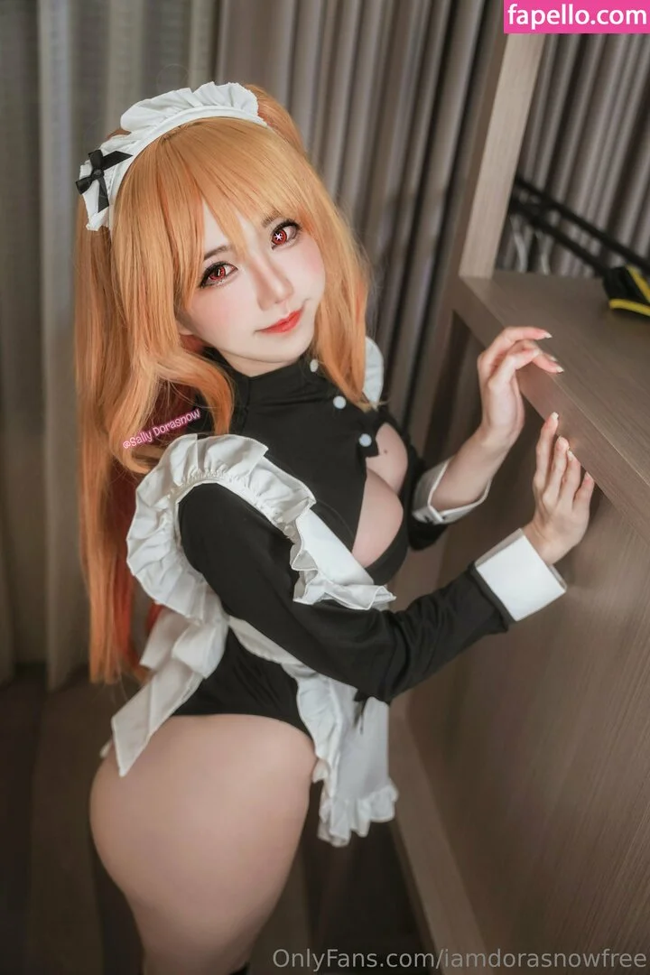 iamdorasnowfree Onlyfans Photo Gallery 