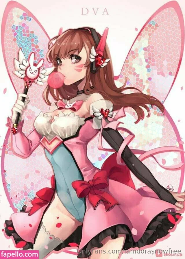 iamdorasnowfree Onlyfans Photo Gallery 