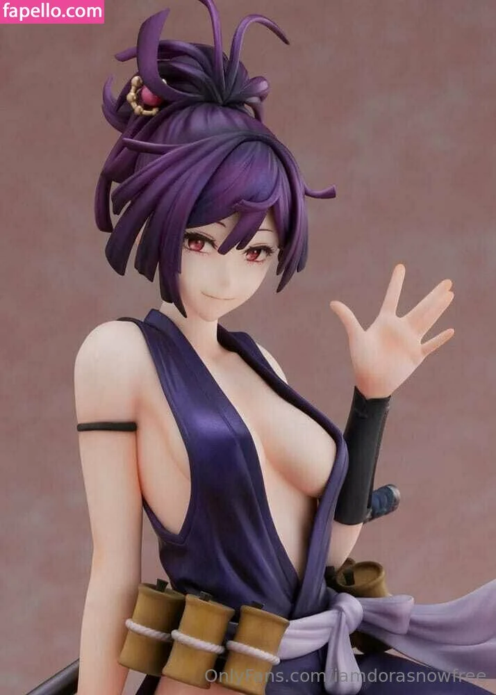 iamdorasnowfree Onlyfans Photo Gallery 