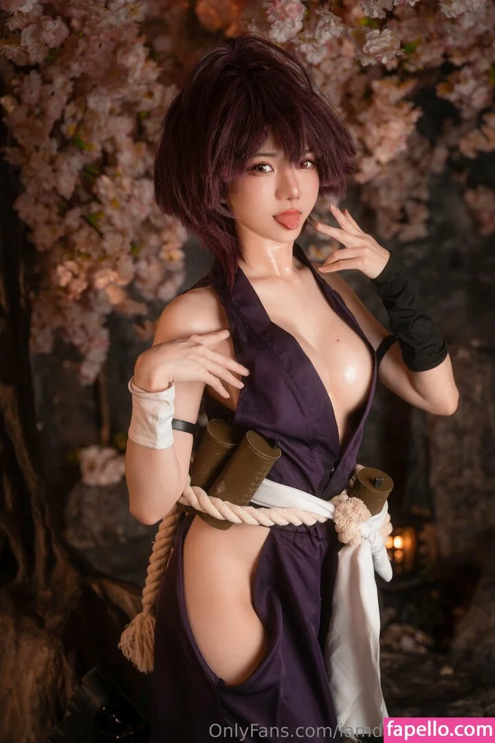 iamdorasnowfree Onlyfans Photo Gallery 