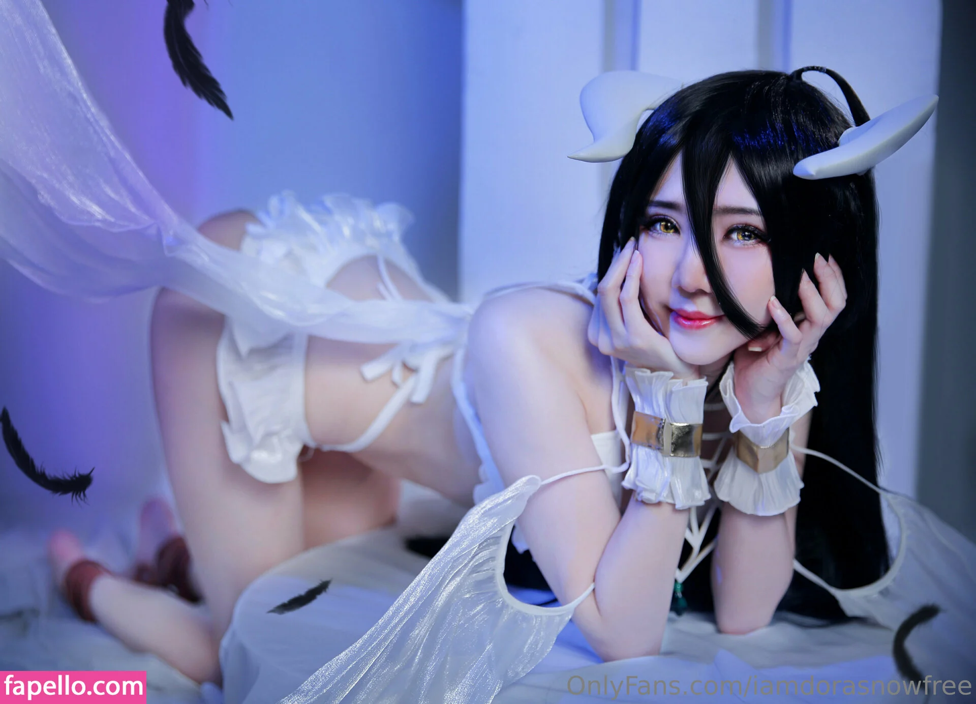 iamdorasnowfree Onlyfans Photo Gallery 