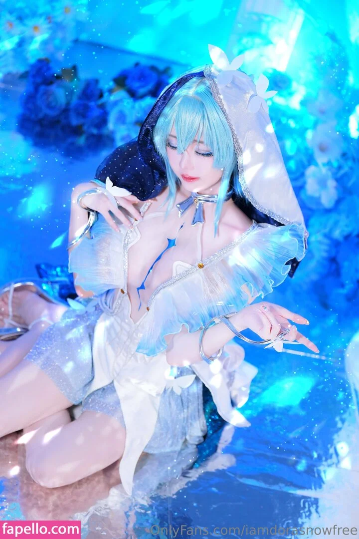 iamdorasnowfree Onlyfans Photo Gallery 