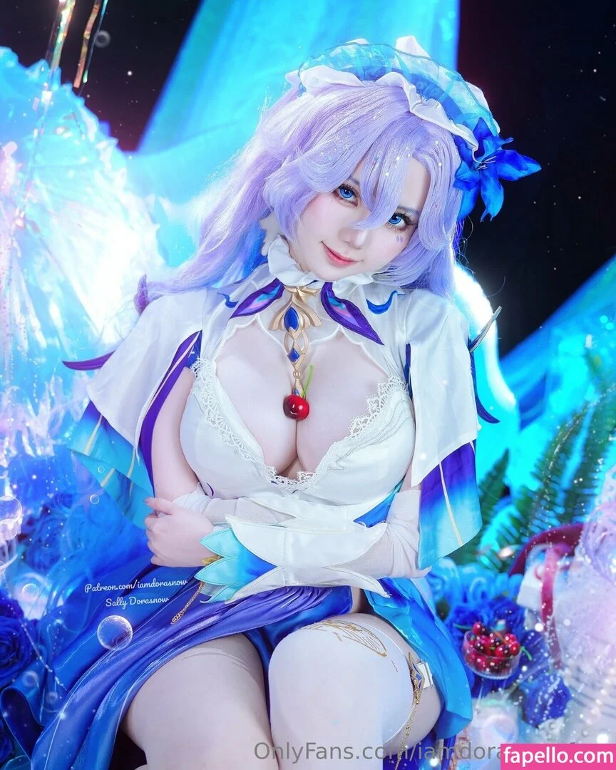 iamdorasnowfree Onlyfans Photo Gallery 