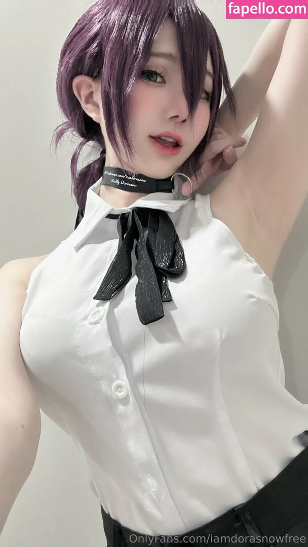 iamdorasnowfree Onlyfans Photo Gallery 