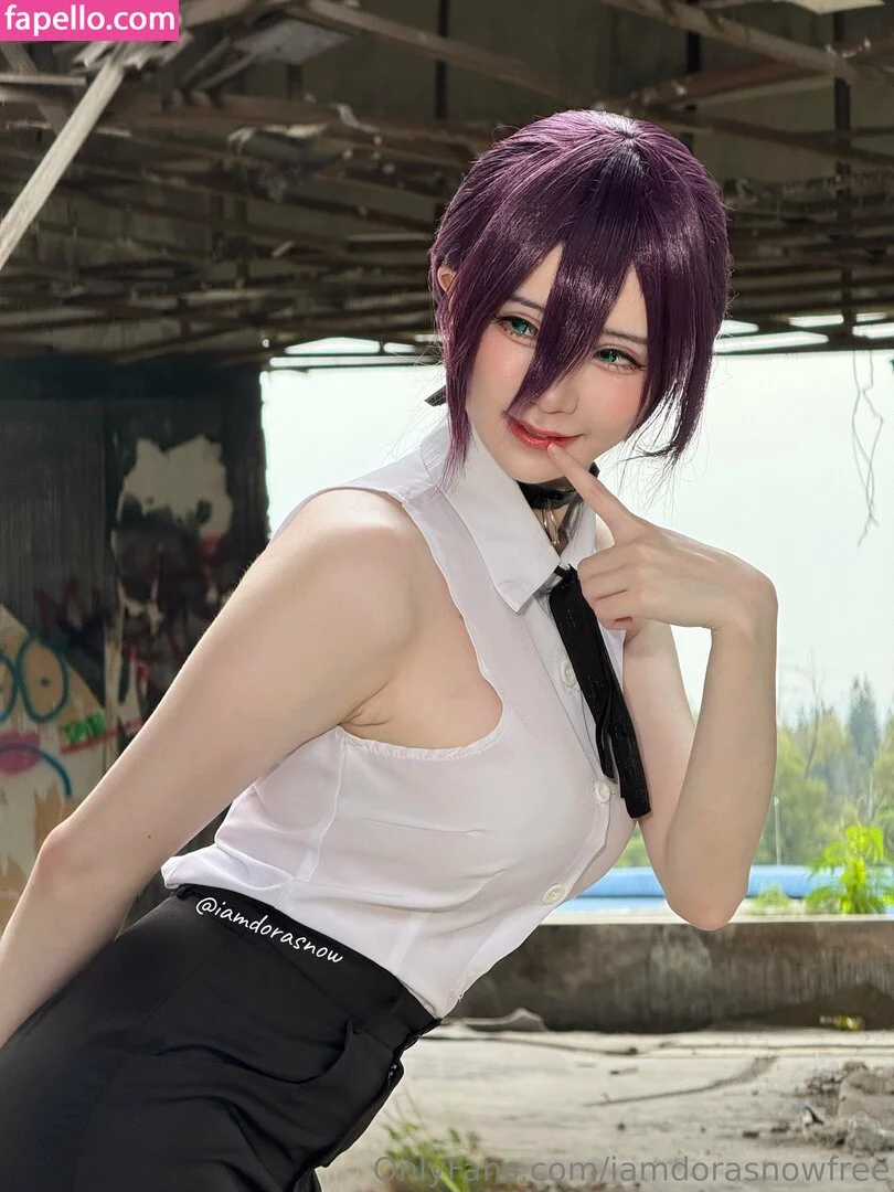 iamdorasnowfree Onlyfans Photo Gallery 