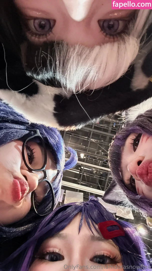 iamdorasnowfree Onlyfans Photo Gallery 