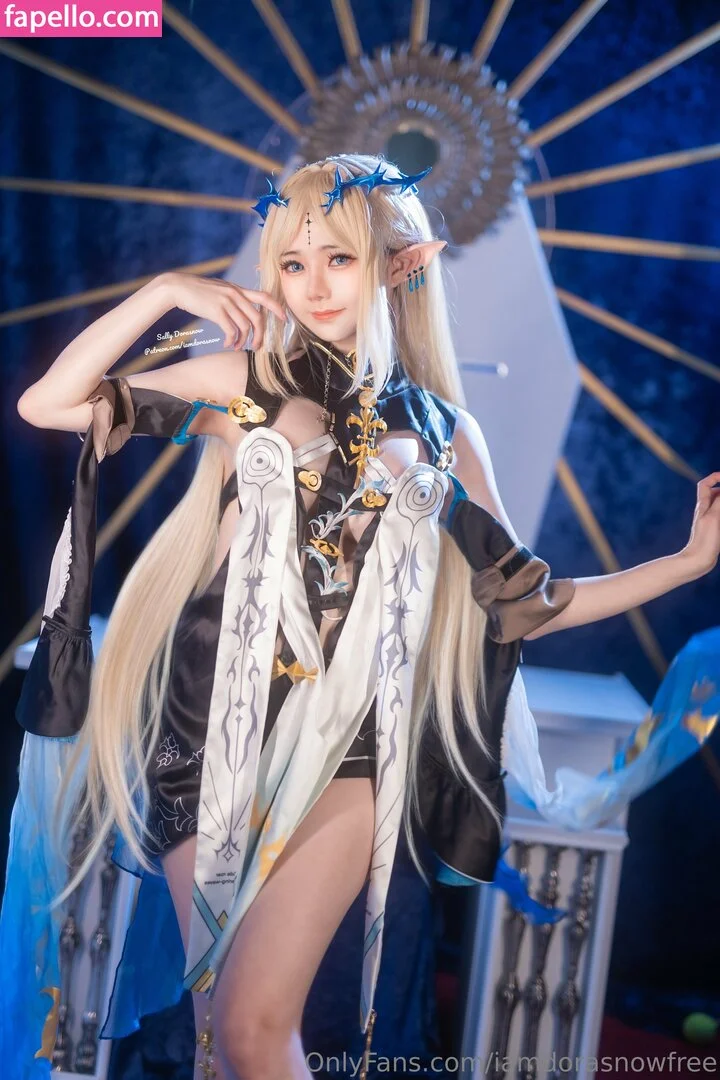 iamdorasnowfree Onlyfans Photo Gallery 