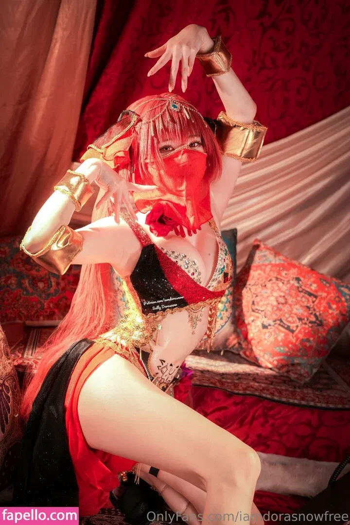 iamdorasnowfree Onlyfans Photo Gallery 