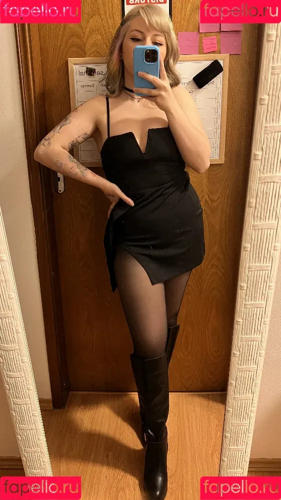Ammyzitta Onlyfans Photo Gallery 